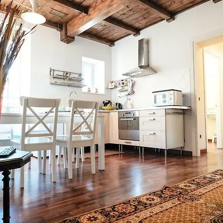 Apartamento Colosseo Polymnia Homeholiday Roma